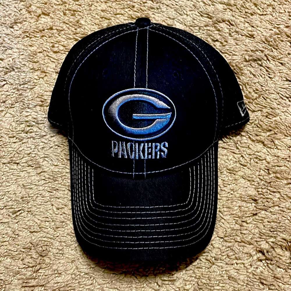 Solid black Packers NFL cap